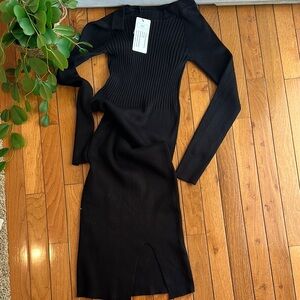 Elegant Black Ribbed Knit Dress